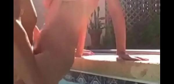  Amateurs Having Fun At The Pool Just To Arouse Each Other